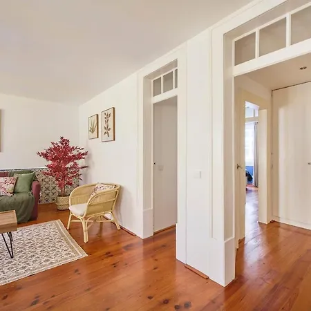 Baixa De Lisboa, Ar Condicionado, Elevador Apartamento *
